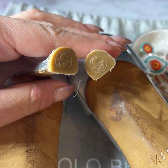 Silver Manolo Blahniks - Picture 5 of 5